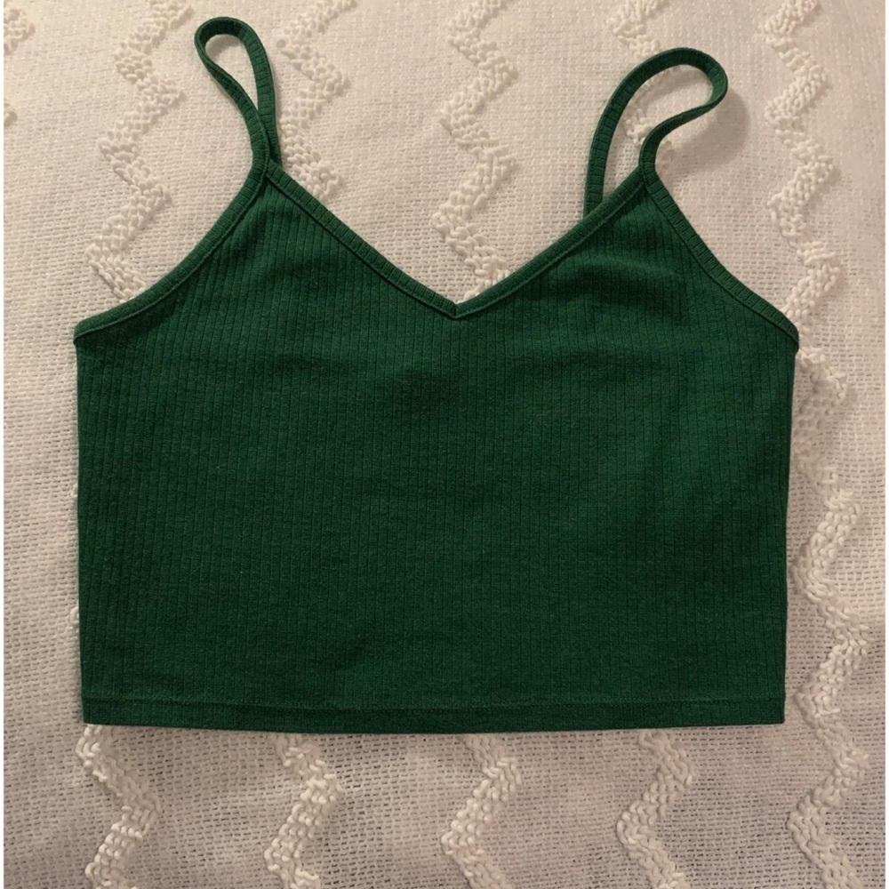 Forever 21 Ribbed Crop Cami. Size Medium